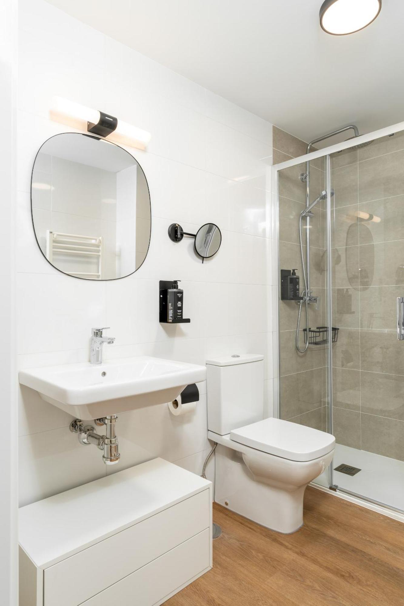 Limehome Oviedo Calle Postigo Bajo Zimmer foto