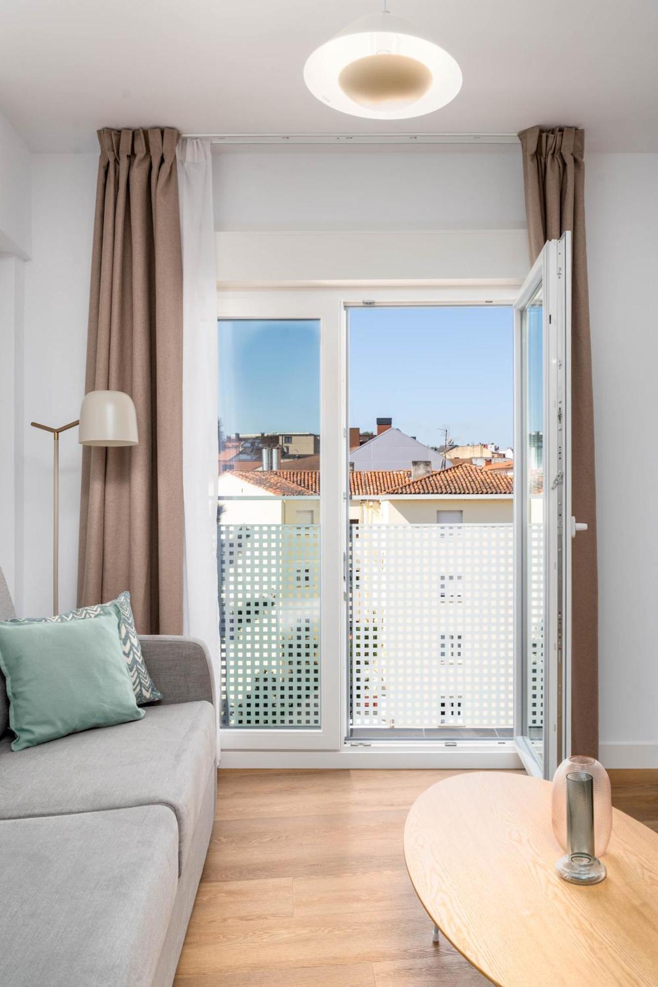 Limehome Oviedo Calle Postigo Bajo Zimmer foto